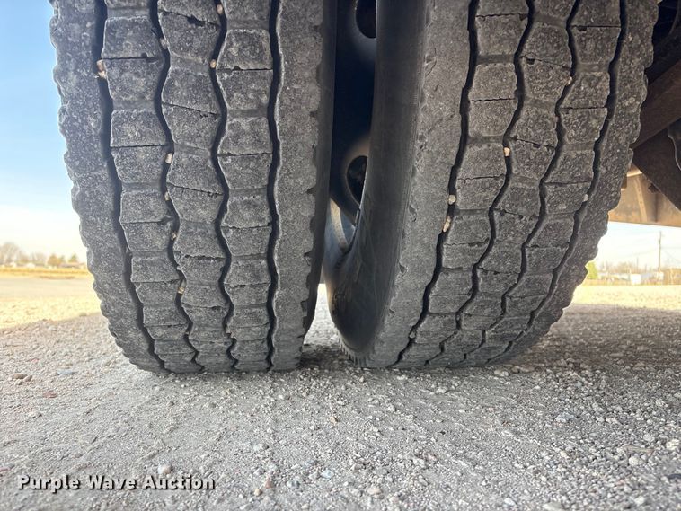 image for item FG2779 2011 Freightliner B2 school bus