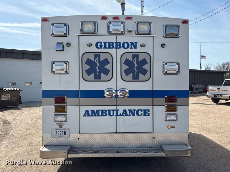 image for item FG2780 2010 Ford E450 ambulance