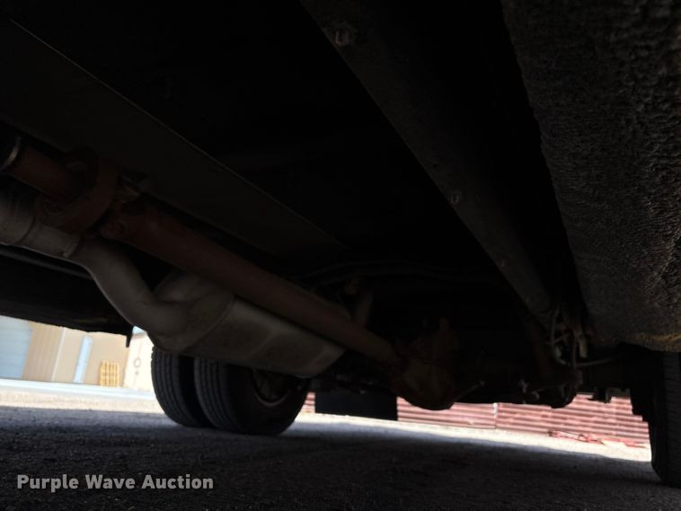 image for item FG2780 2010 Ford E450 ambulance