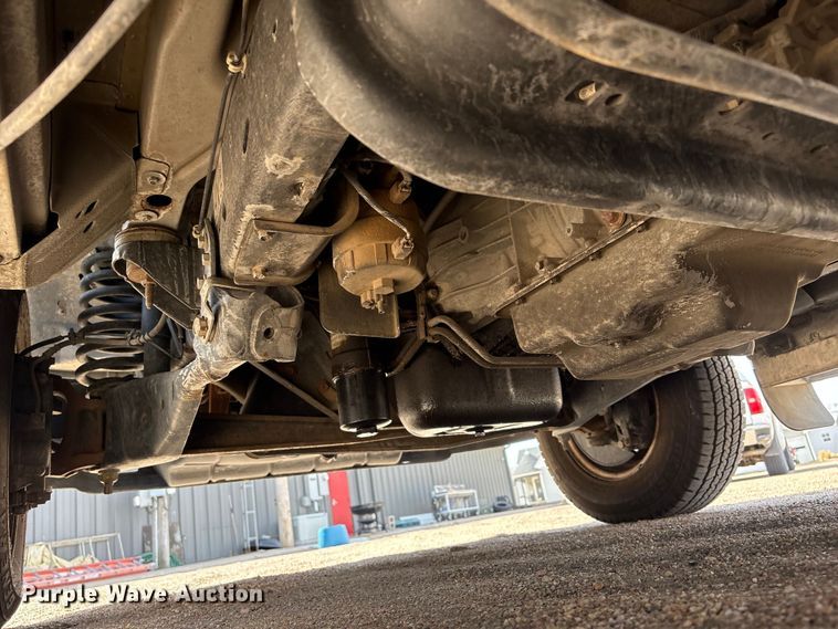 image for item FG2780 2010 Ford E450 ambulance