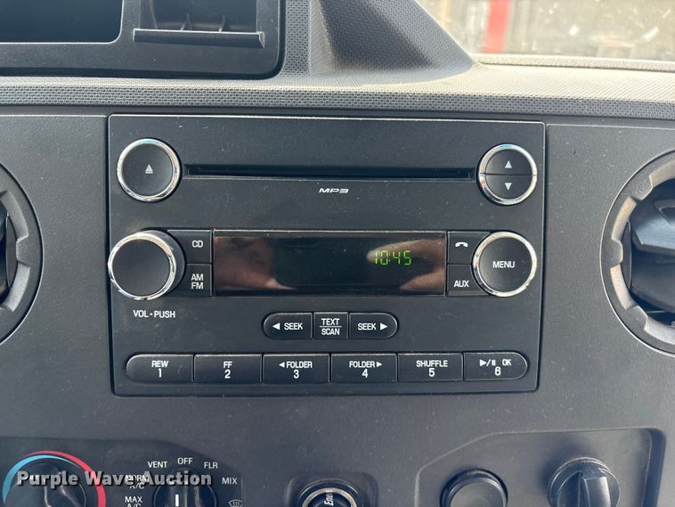 image for item FG2780 2010 Ford E450 ambulance