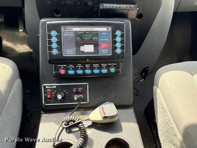 image for item FG2780 2010 Ford E450 ambulance