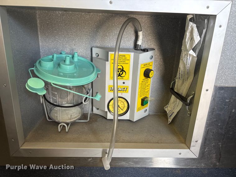 image for item FG2780 2010 Ford E450 ambulance