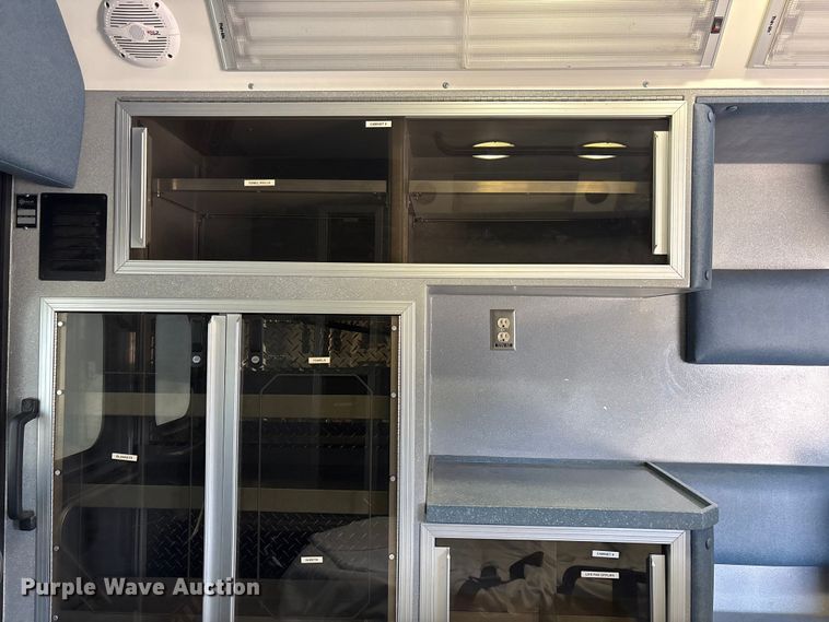 image for item FG2780 2010 Ford E450 ambulance