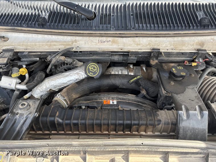 image for item FG2780 2010 Ford E450 ambulance