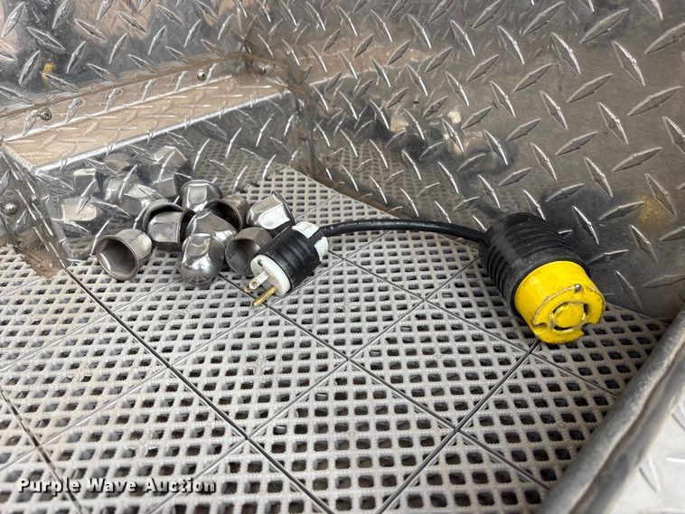 image for item FG2815 1994 Ford E350 ambulance