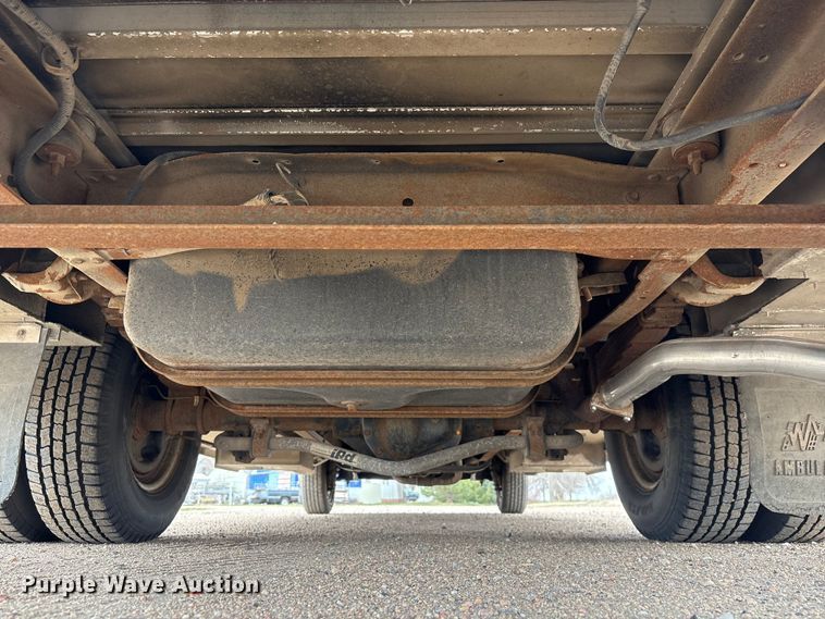 image for item FG2815 1994 Ford E350 ambulance