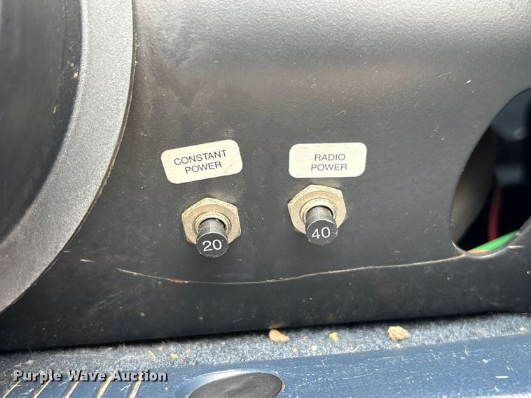 image for item FG2815 1994 Ford E350 ambulance