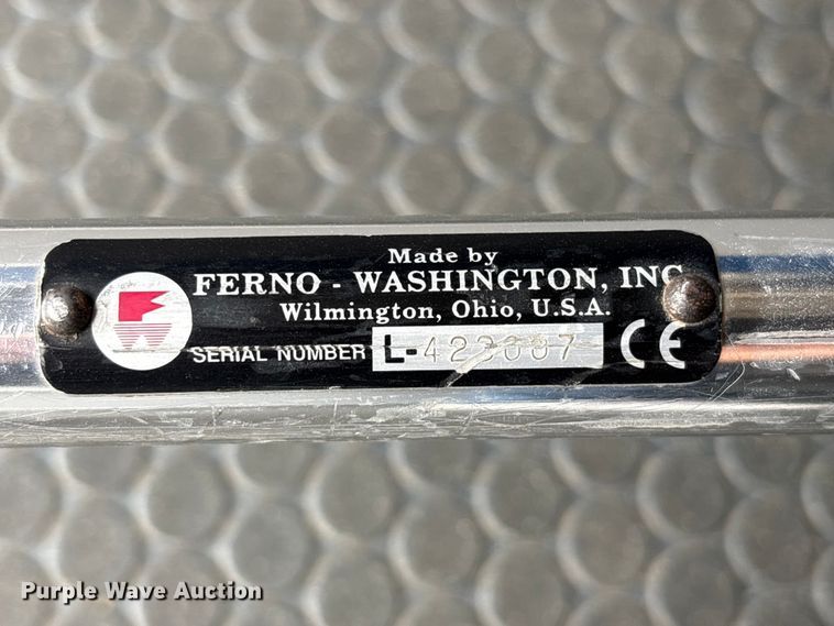 image for item FG2815 1994 Ford E350 ambulance