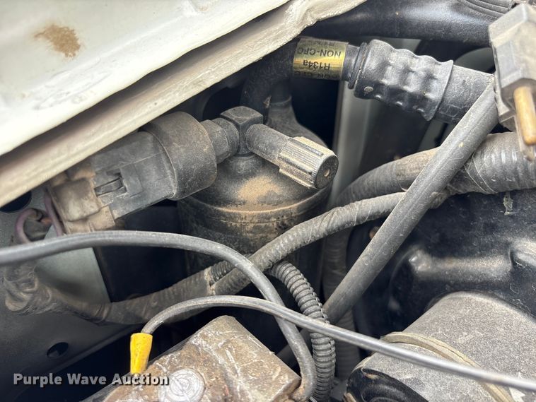 image for item FG2815 1994 Ford E350 ambulance