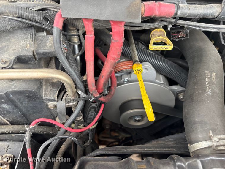 image for item FG2815 1994 Ford E350 ambulance