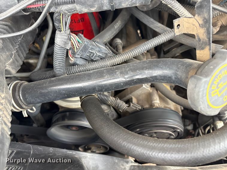 image for item FG2815 1994 Ford E350 ambulance