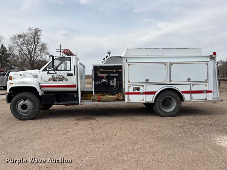 image for item FG2816 1994 GMC C7 pumper fire truck