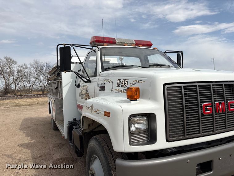 image for item FG2816 1994 GMC C7 pumper fire truck