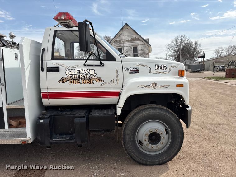 image for item FG2816 1994 GMC C7 pumper fire truck