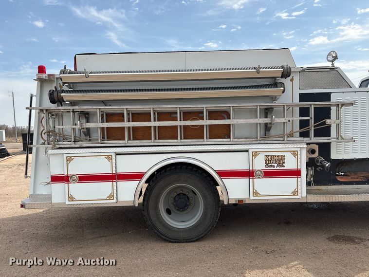 image for item FG2816 1994 GMC C7 pumper fire truck
