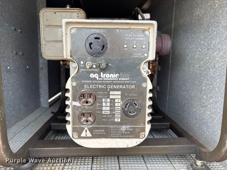 image for item FG2816 1994 GMC C7 pumper fire truck