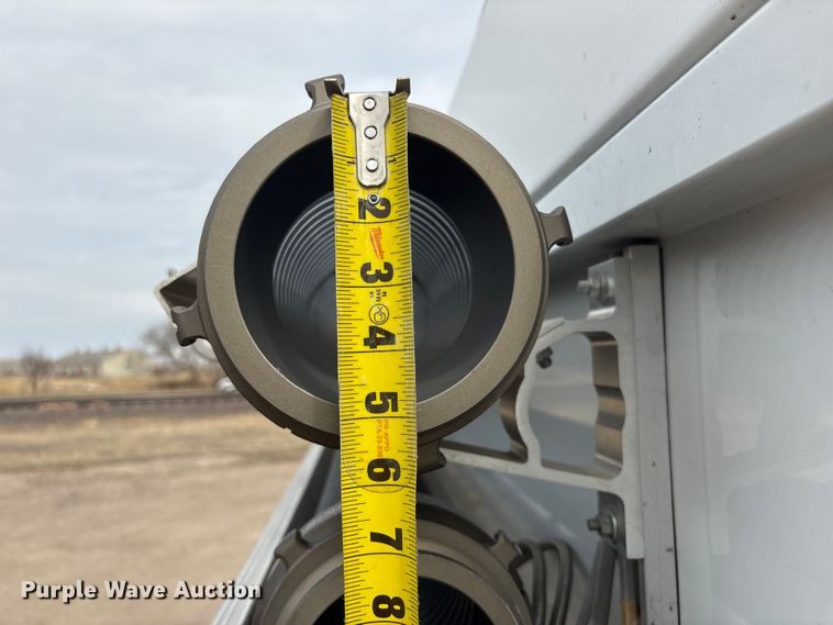 image for item FG2816 1994 GMC C7 pumper fire truck