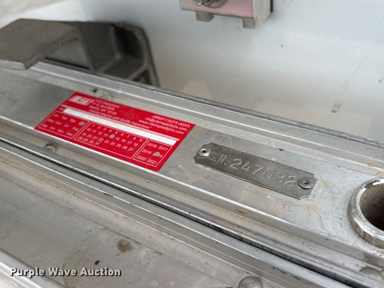 image for item FG2816 1994 GMC C7 pumper fire truck