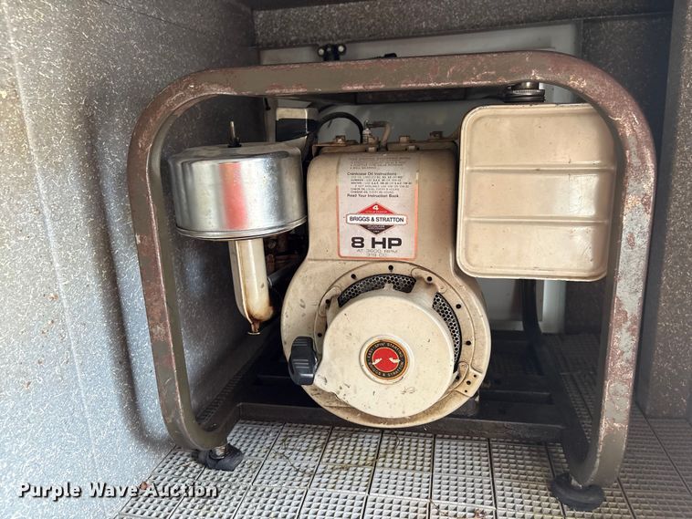 image for item FG2816 1994 GMC C7 pumper fire truck