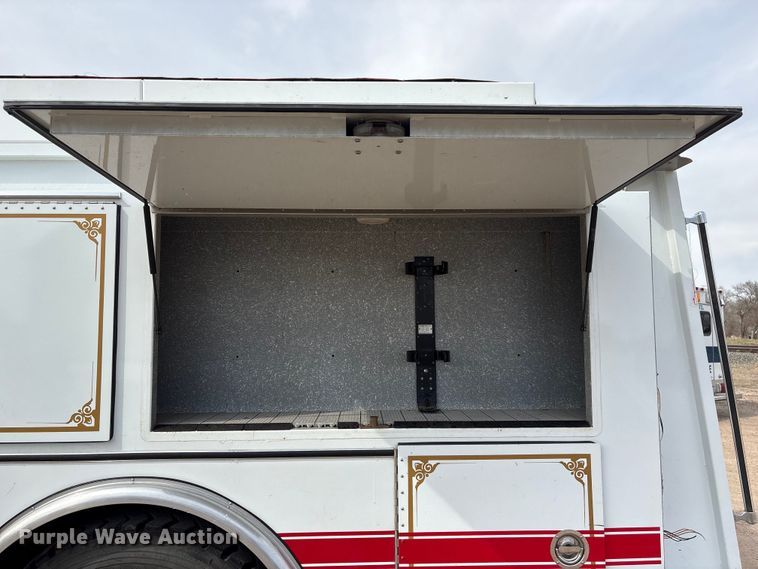 image for item FG2816 1994 GMC C7 pumper fire truck