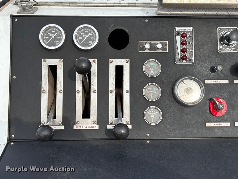 image for item FG2816 1994 GMC C7 pumper fire truck