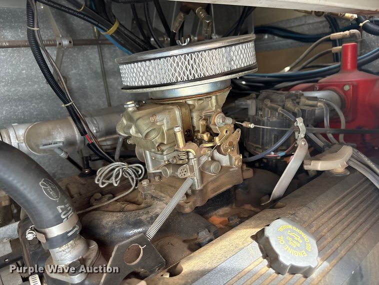 image for item FG2816 1994 GMC C7 pumper fire truck