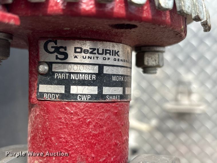 image for item FG2816 1994 GMC C7 pumper fire truck