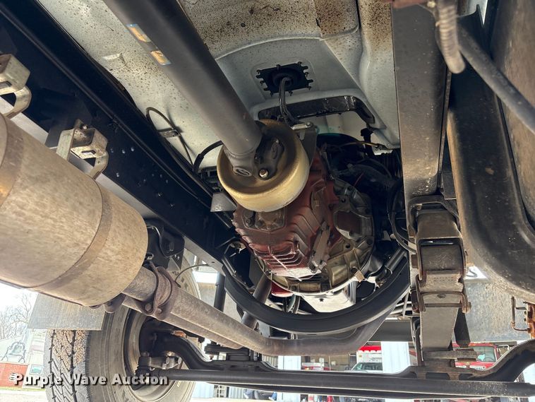 image for item FG2816 1994 GMC C7 pumper fire truck