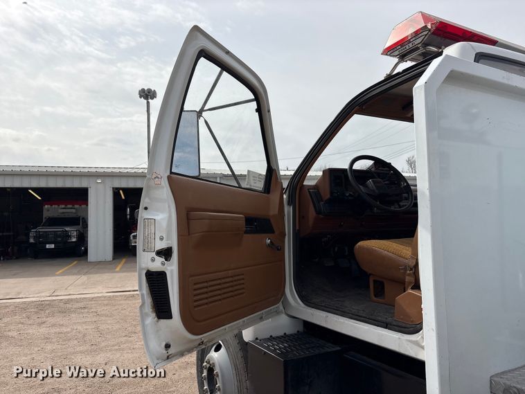 image for item FG2816 1994 GMC C7 pumper fire truck