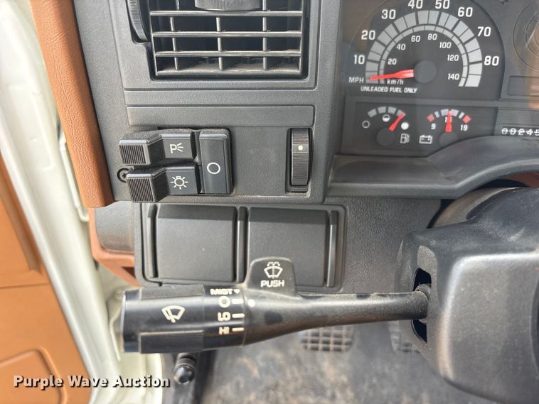 image for item FG2816 1994 GMC C7 pumper fire truck