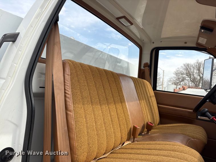 image for item FG2816 1994 GMC C7 pumper fire truck