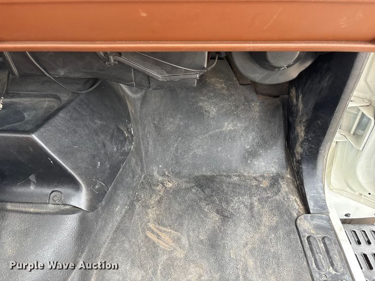 image for item FG2816 1994 GMC C7 pumper fire truck