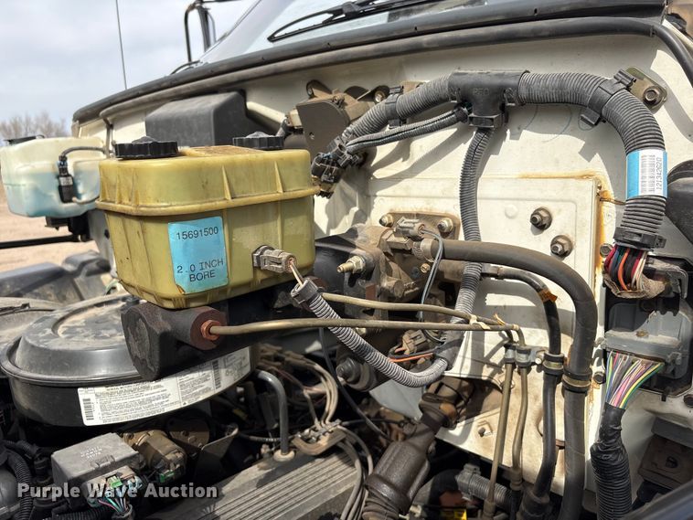 image for item FG2816 1994 GMC C7 pumper fire truck