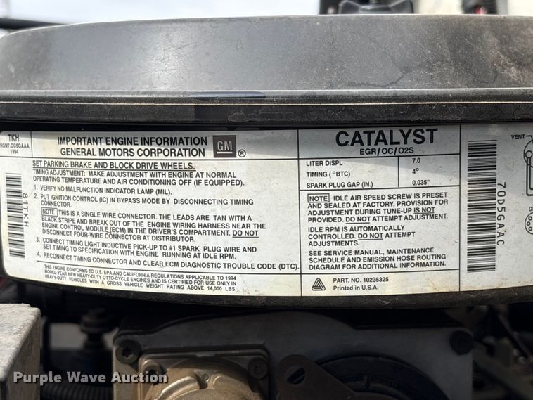 image for item FG2816 1994 GMC C7 pumper fire truck