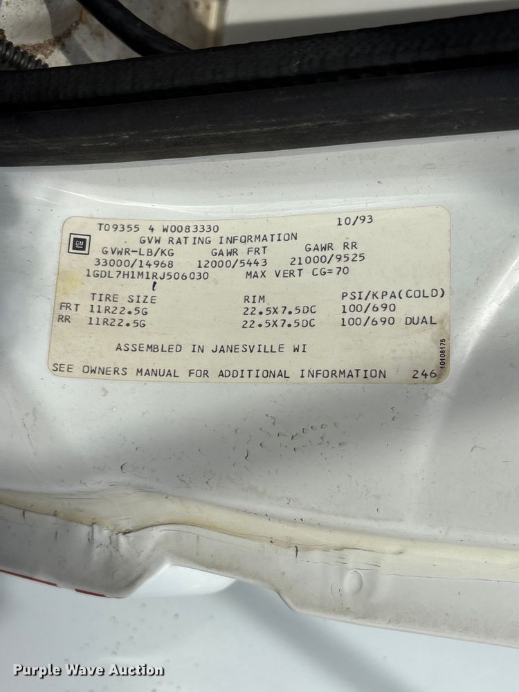 image for item FG2816 1994 GMC C7 pumper fire truck