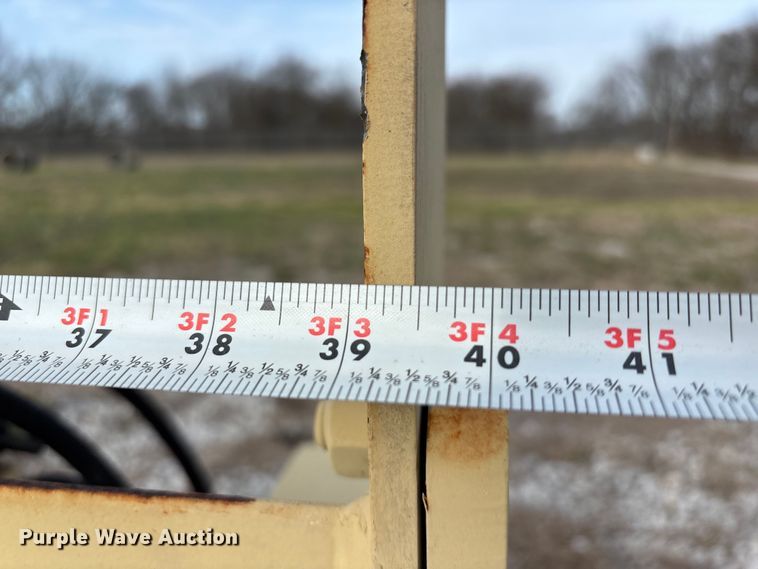 image for item FH7010 JLG forks