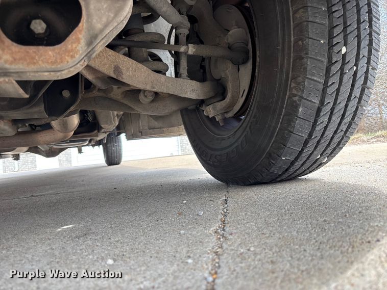 image for item FH7012 2018 Chevrolet Express 3500 van