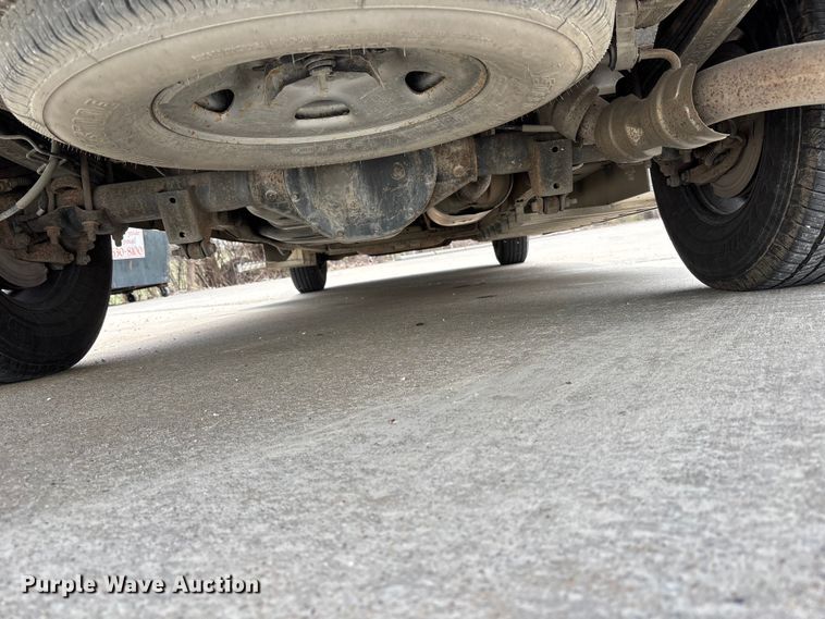 image for item FH7012 2018 Chevrolet Express 3500 van