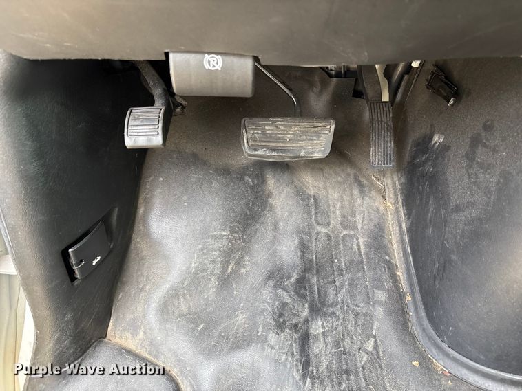 image for item FH7012 2018 Chevrolet Express 3500 van