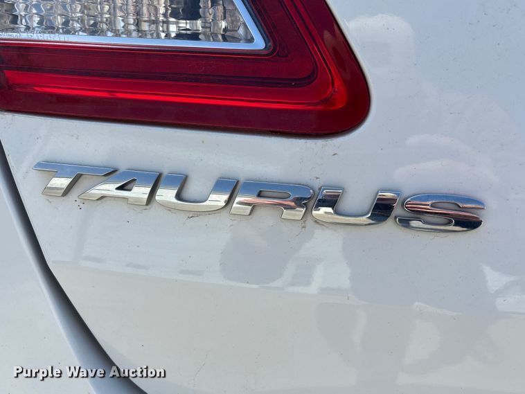 image for item FH7013 2018 Ford Taurus 