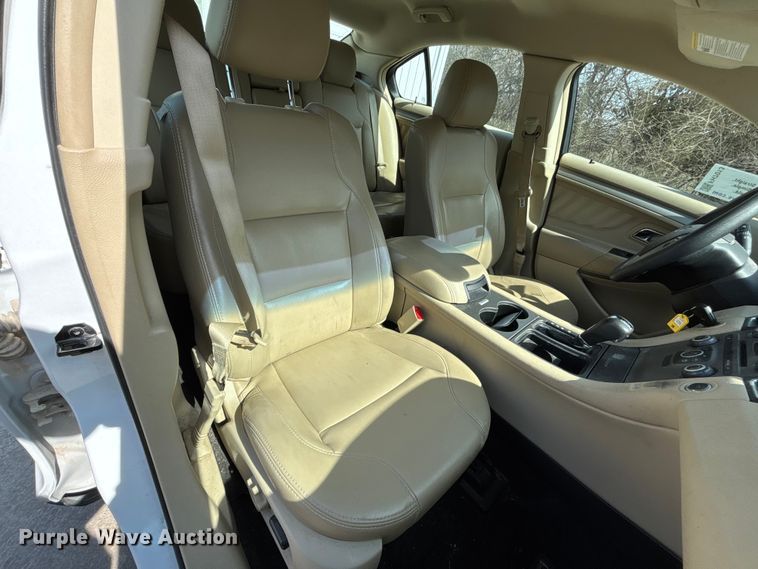 image for item FH7013 2018 Ford Taurus 