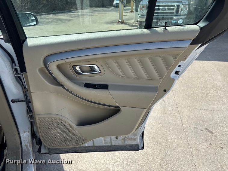 image for item FH7013 2018 Ford Taurus 