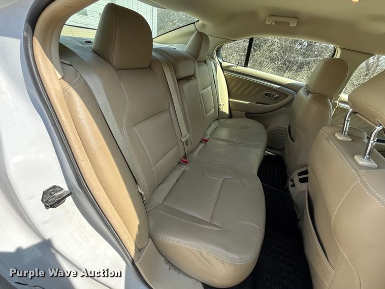 image for item FH7013 2018 Ford Taurus 