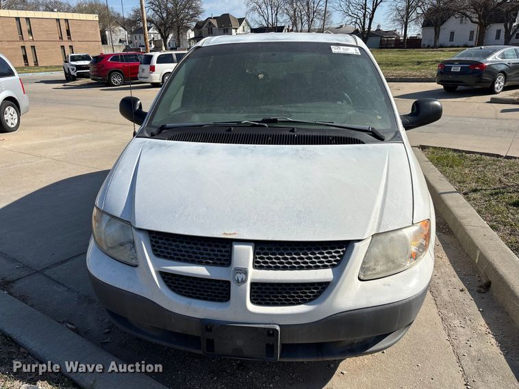 image for item FI0791 2001 Dodge Caravan van