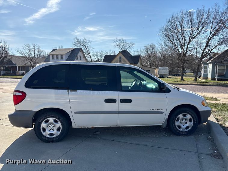 image for item FI0791 2001 Dodge Caravan van