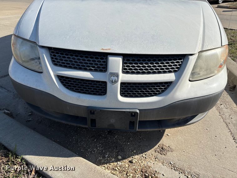 image for item FI0791 2001 Dodge Caravan van