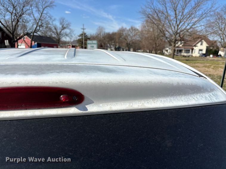 image for item FI0791 2001 Dodge Caravan van