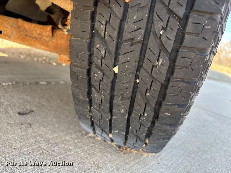 image for item FI0791 2001 Dodge Caravan van