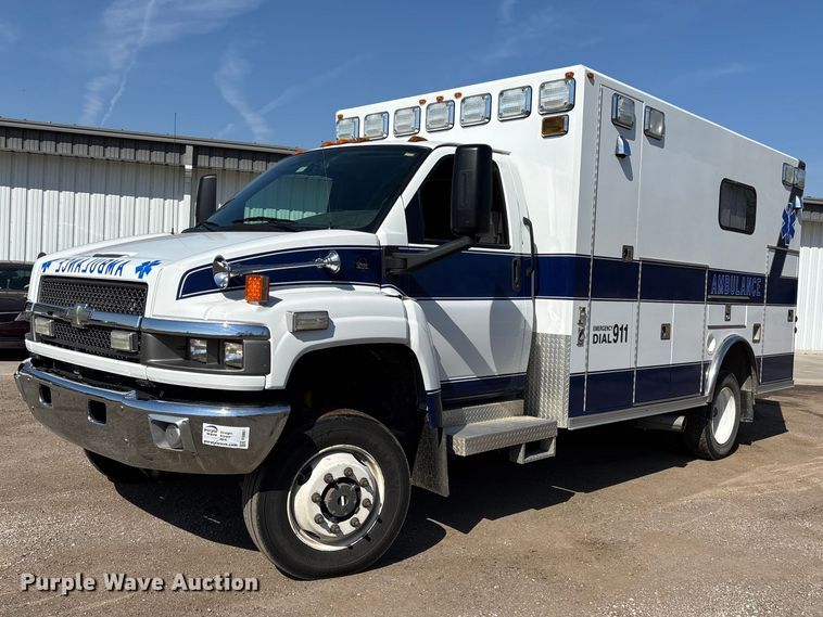 image for item FI0861 2008 Chevrolet C4500 ambulance